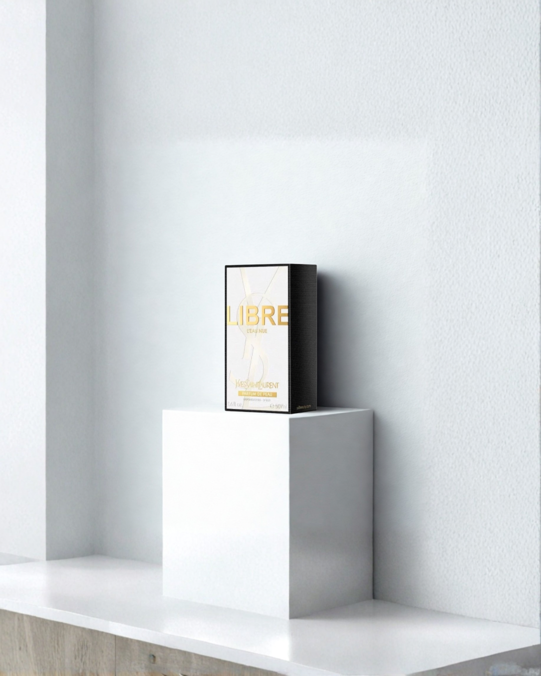 Yves Saint Laurent L’Eau Nue